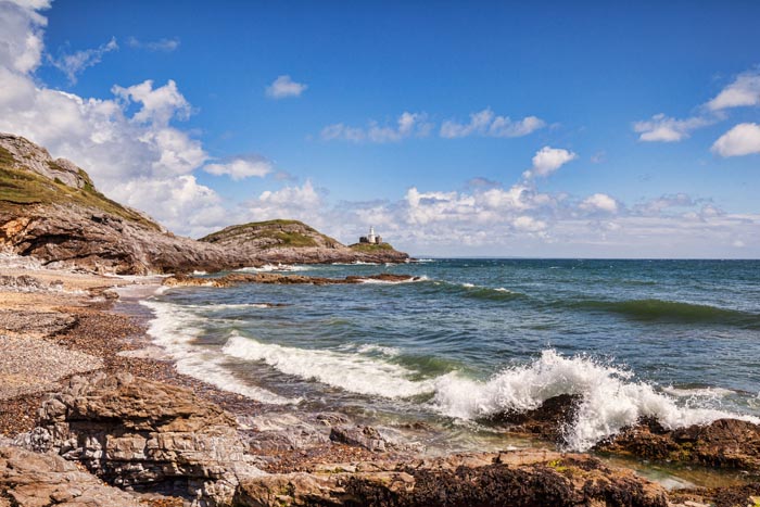 Bracelet Bay and The Mumbles Lighthouse, Gower Peninsula, South Wales, UK