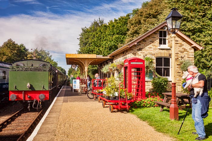 Ferry Meadows Station